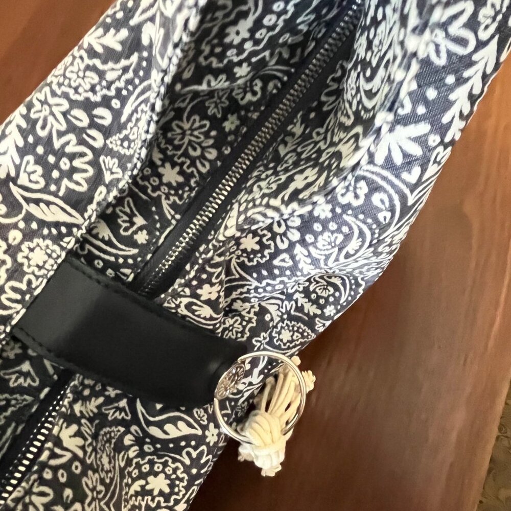 Kipling Woodstock Alexsy Medium Shoulder Bag Blue Embrace GG Kipling - Picture 11 of 15
